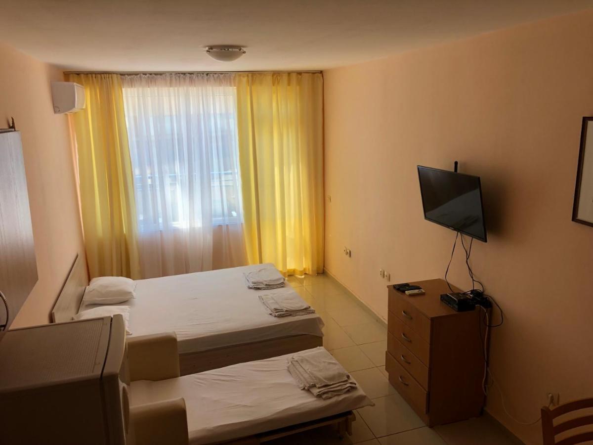 Апартаменти Бриз 1 Pomorie Ngoại thất bức ảnh