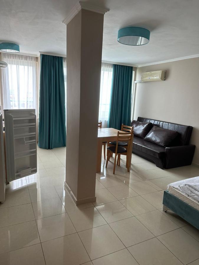 Апартаменти Бриз 1 Pomorie Ngoại thất bức ảnh
