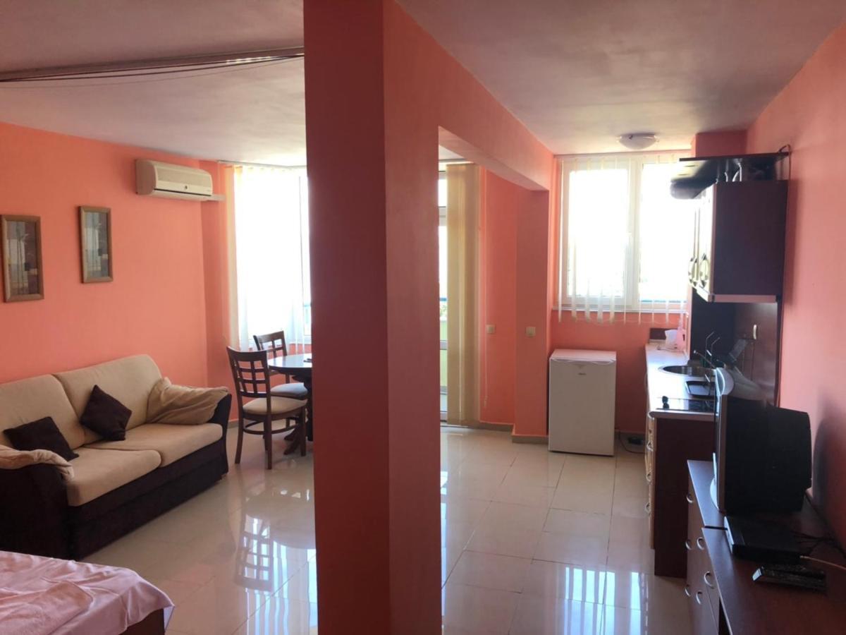 Апартаменти Бриз 1 Pomorie Ngoại thất bức ảnh