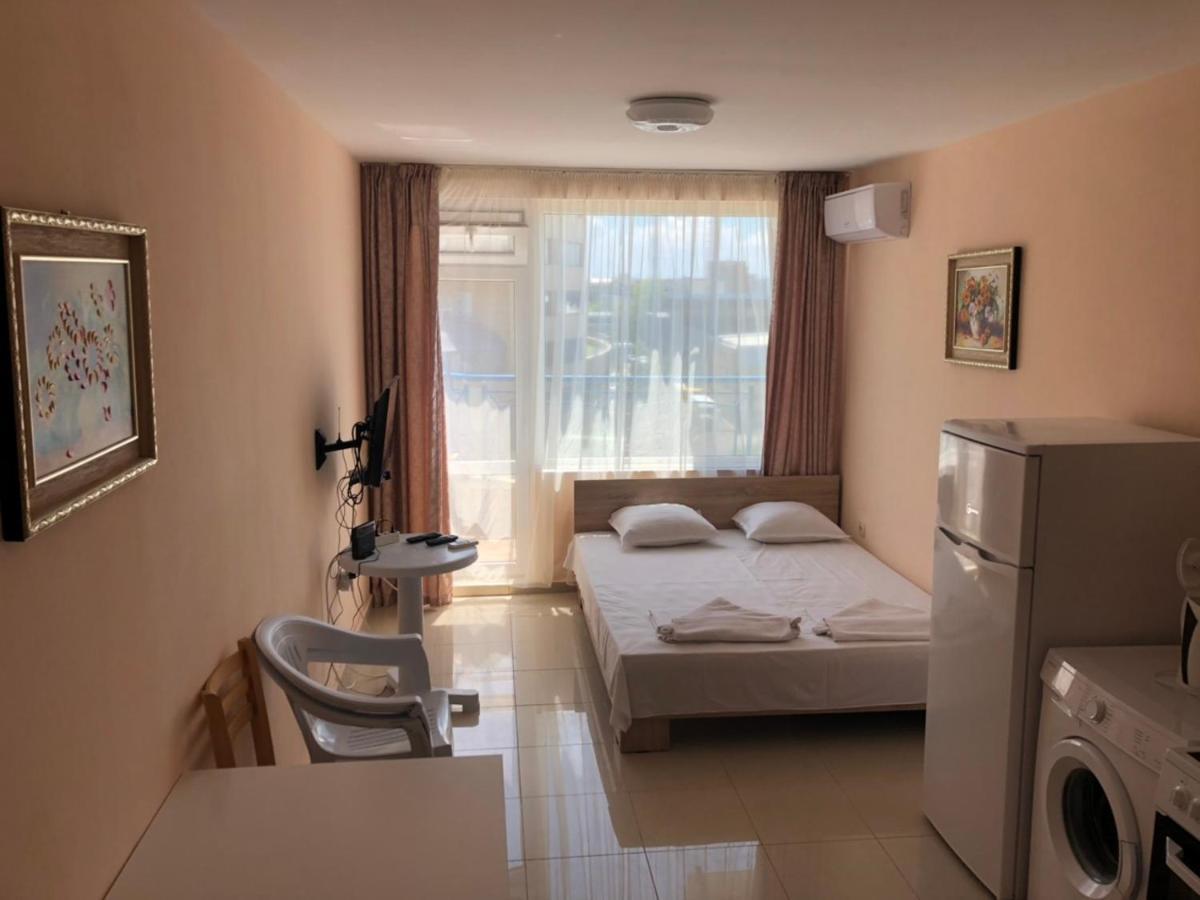 Апартаменти Бриз 1 Pomorie Ngoại thất bức ảnh